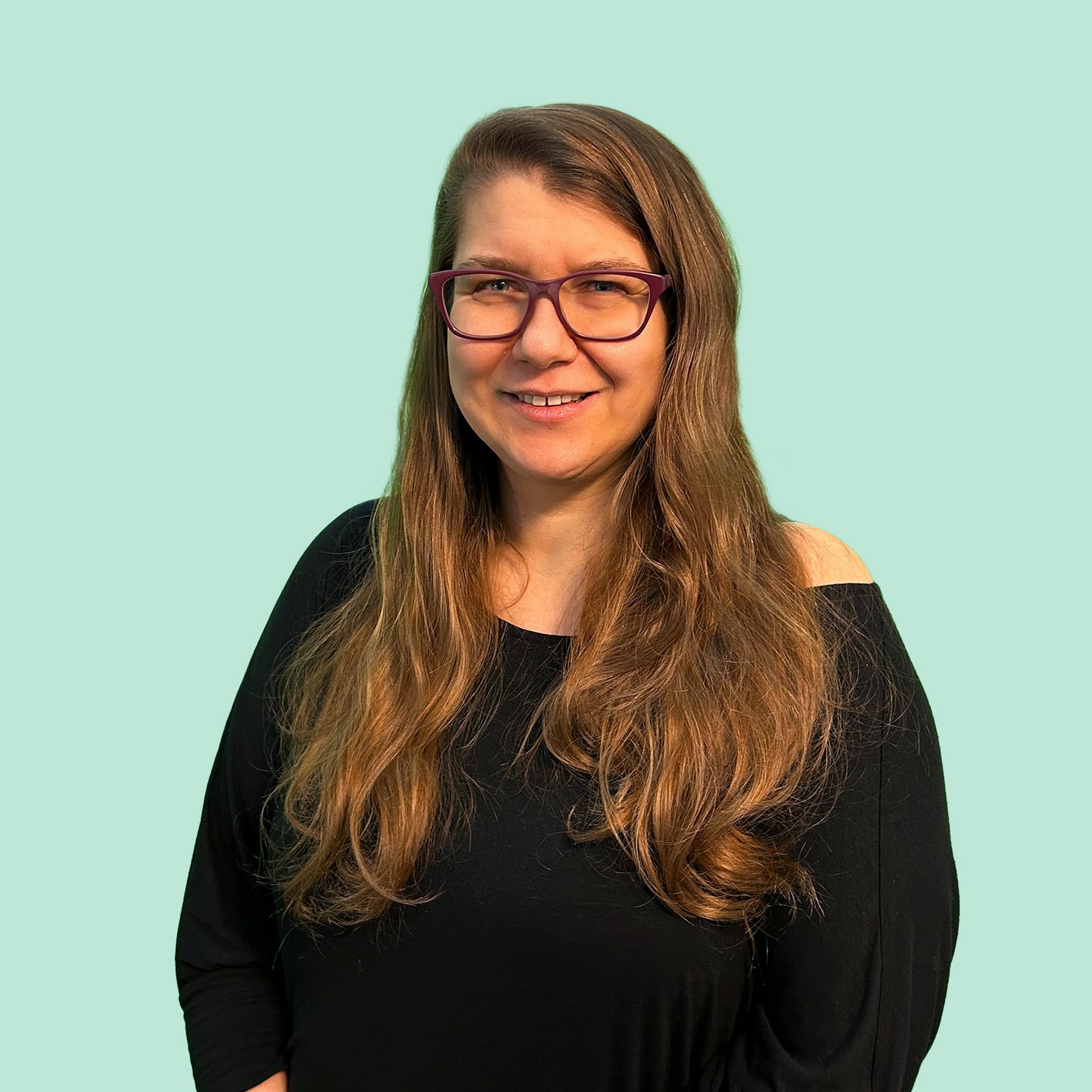 [Translate to English:] Portraitfoto von Barbara Einsiedl