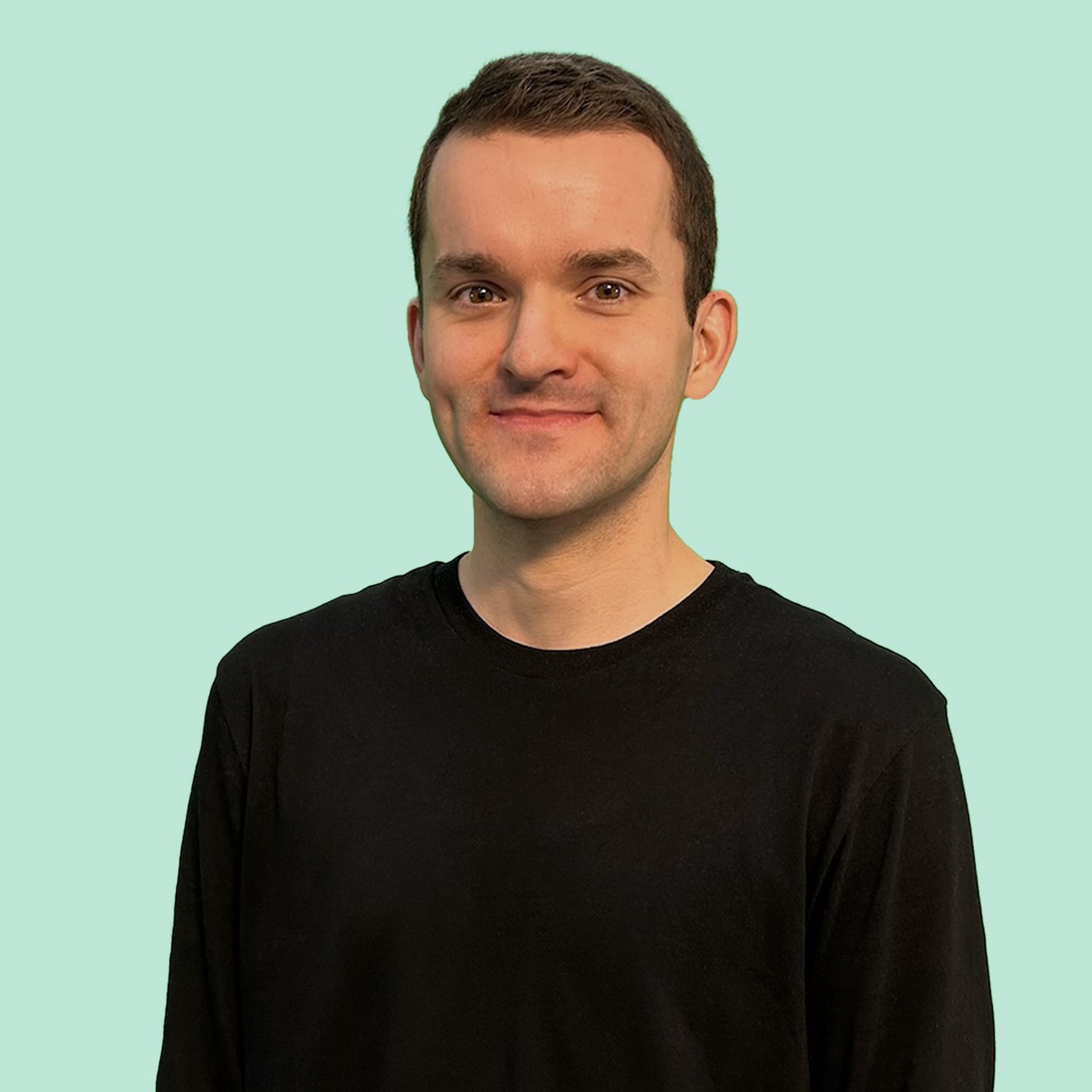 [Translate to English:] Portraitfoto von Marian Molnar