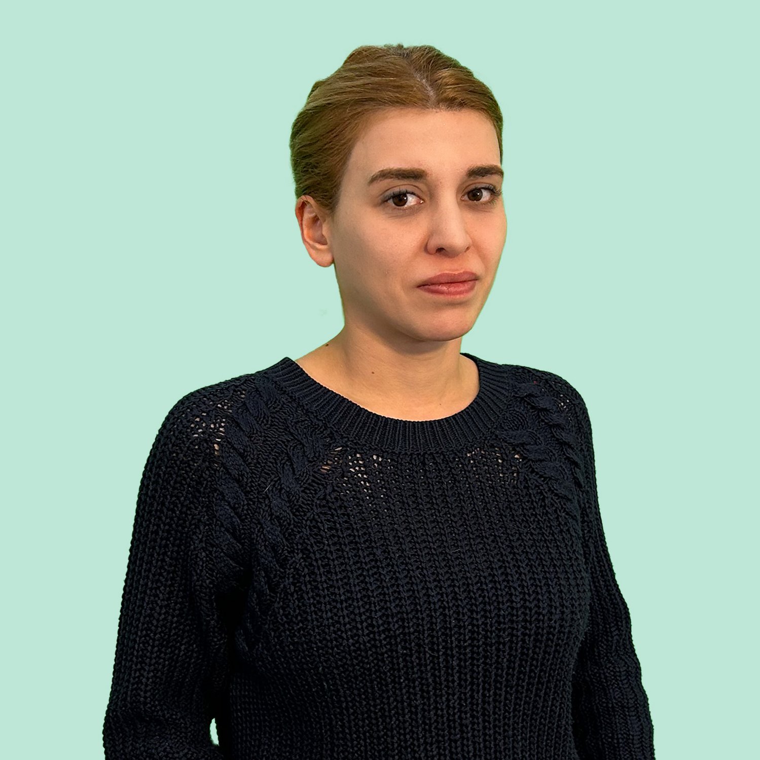 [Translate to English:] Portraitfoto von Ronja Madej
