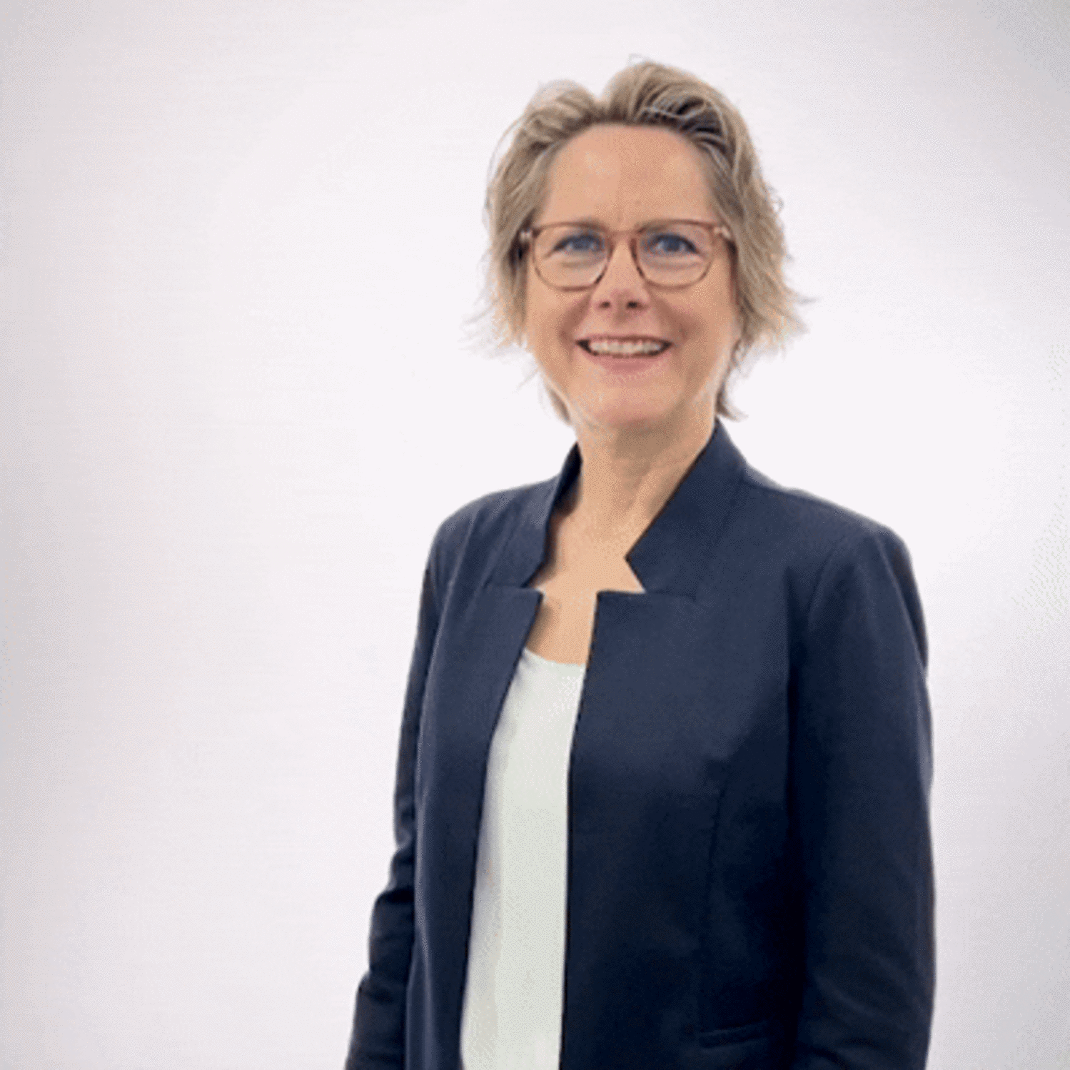 Gebärdenname von Marietta Adlbrecht